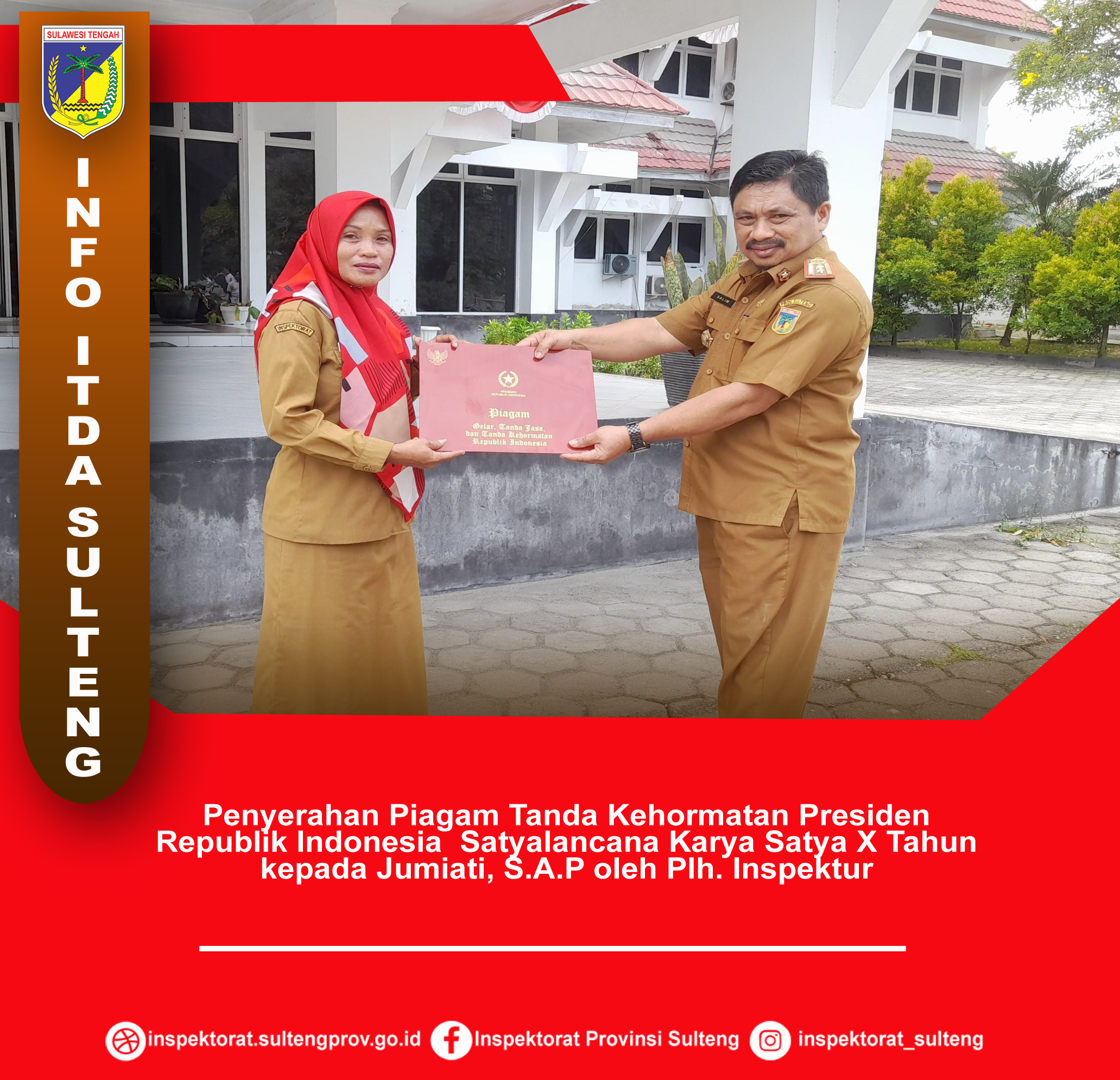  Penyerahan Penghargaan Satya Lancana Karya Satya X Tahun Kepada Jumiati, S.A.P